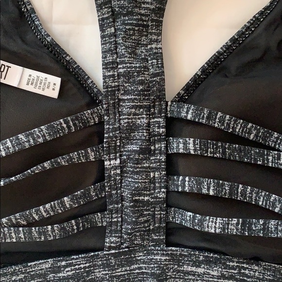 ✨ Victoria’s Secret Sport Bra Black/white - Picture 4 of 6